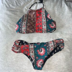 Billabong reversible bathing suit set
